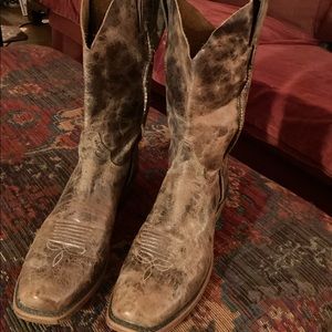 Justin Bent Rail Handcrafted Leather Boots square toe 9D